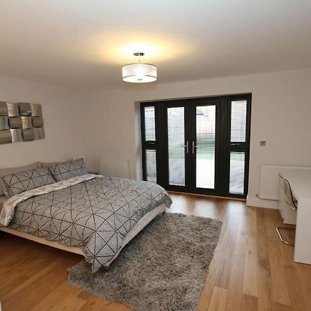 Lovely One Bed Apartment-Near All Transport-Village-Freeparking Londres Exterior foto