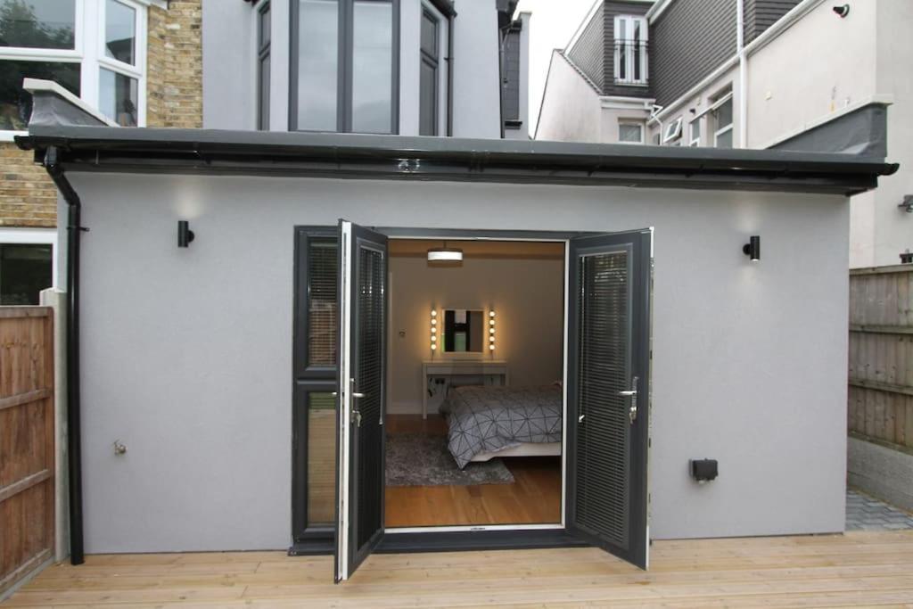 Lovely One Bed Apartment-Near All Transport-Village-Freeparking Londres Exterior foto